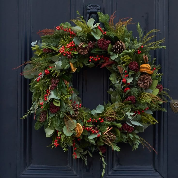 A Morning making Christmas Wreaths - Friday 4th December - 10am - Image 2